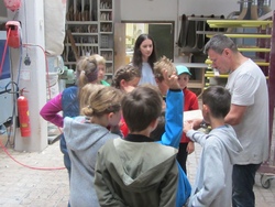 Workshop für kleine Holzwürmer - Tischlerei Fürst besichtigen und entdecken