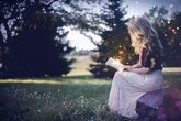 Vorlesestunde mit Spielen und Basteln