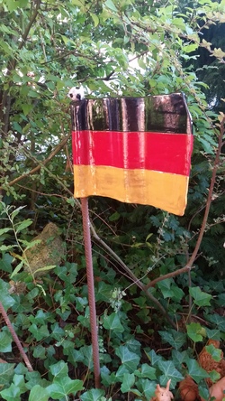 Töpfern : Gartenfahnen / Vogeltränke / Leuchtturm/ Pilz