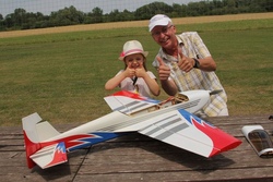 Steuern von Modellflugzeugen