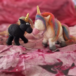 Verfilztes Fabeltier - Wir filzen ein Einhorn
