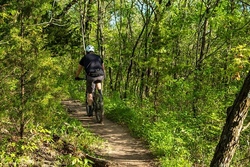 Mountainbike: Fahrtechnik und eine Tour im Gelände