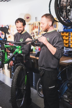 Bike Service for Relationship für Kinder und Begleitung