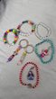Schmuck und Engel basteln mit Perlen