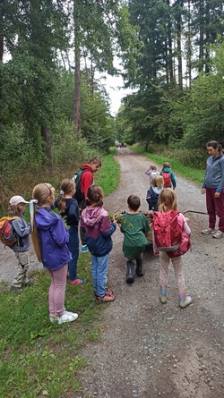 Erlebniswanderung mit dem Förderverein der Grundschule Rechtenbach