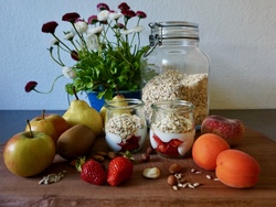 Frühstück, Spiele und frischer Snack
