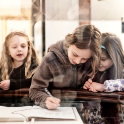 Escape Room im Museum: „Das Geheimnis der vergessenen Zeit“