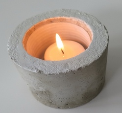 Schalen und Kettenanhänger aus Knetbeton