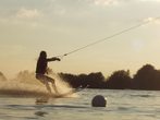 Fahrt zur Wasserskianlage