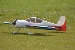 Alles was fliegt! Bedienung mit Fernsteuerung, basteln sowie Theorie, Praxis und mehr Drohnen, Autos