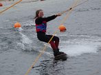 Wasserski und Wakeboard fahren