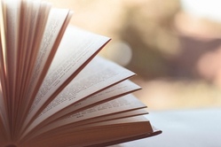 Kreatives Basteln mit Buchseiten