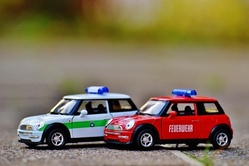 Besichtigung Polizei- & Feuerwehr-Fahrzeuge plus Aktionsbus JUZE on Tour