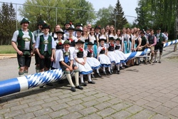 Schnuppertanzprobe mit Spiel, Spaß und Grillen