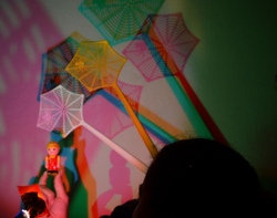 Experimentieren mit Licht und Farben