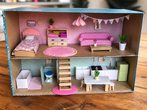 Puppenhaus im Schuhkarton (Werkstatt für alle)