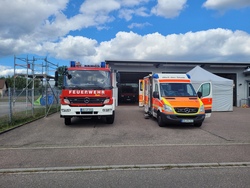 Spaß und Action mit Feuerwehr, DRK und DLRG