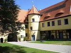 Führung durch das Schloss Adelsdorf mit Schatzsuche