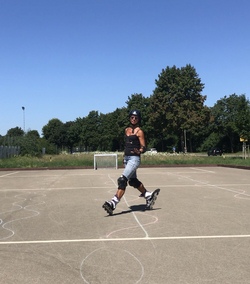Inline Skaten für Fortgeschrittene (Kurs findet an 2 Tagen statt a 60 min )