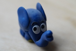 Buntes Fimo-Lesezeichen – Kreativzeit für Familien
