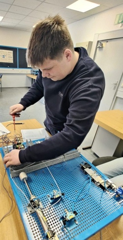 Inside LÄPPLE - von der Werkstour bis zur eigenen Lampe