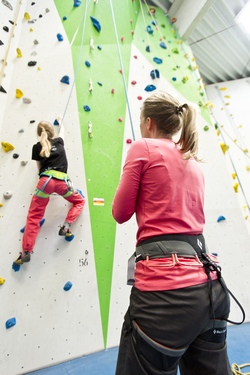 Kletterspaß im DAV Kletterzentrum Siegerland