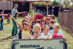 Naturentdecker auf dem Bio-Bauernhof 