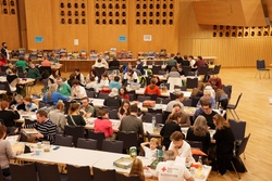 Komm, spiel mit!