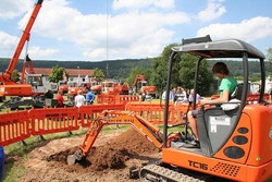 Traktoren, Diesel und Co. kennenlernen.
