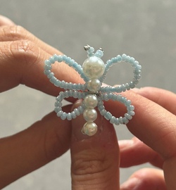 Trachtenschmuck und Blütenhaarnadeln basteln