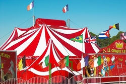 Erlebe mit uns die neue Show "Ich. Du. Wir. Krone" im Circus Krone