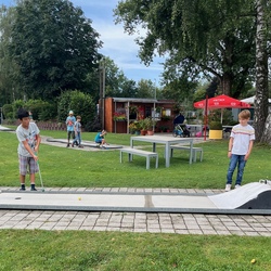 Wandern + Minigolf 