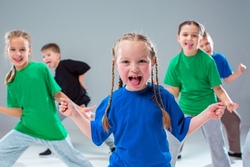 26B2701C Zumba Kids  (6 - 11 Jahre)