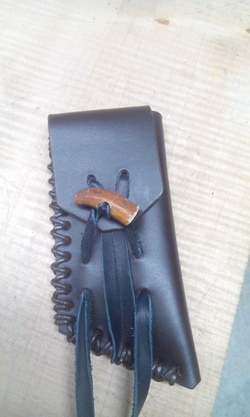 Anfertigung eines Messertascherl aus Leder