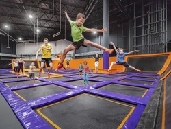 Trampolinspaß im Jump House