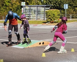 Inlineskating Kids in Fahrt II (Fortgeschritten)