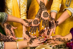 Henna Tattoos-Mehndi K&ouml;rpermalerei Symbolik, Ornamente, Techniken