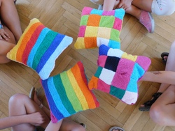 Regenbogenkissen