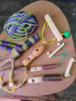 Windspiel oder Mobile, Pfeifchen und Knobelspiele - Termin 1