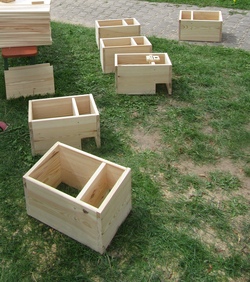 Bau eines Winterquartieres für Igel