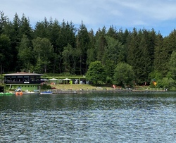 Tretbootfahren im Waldseebad Hahnenklee