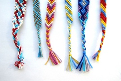 Schmuck und Freundschaftsarmbänder basteln