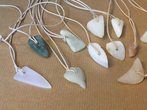 Amulette, Pfeilspitzen und Talism&auml;nner aus Speckstein