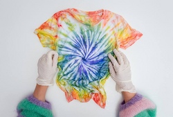 Tie-Dye / Batiken