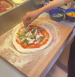 Offener Trefff ab 10 Jahren - Pizza backen