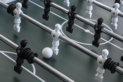 "Spielen, Chillen & coole Leinwandaktion" im Jugendzentrum Gummersbach Innenstadt