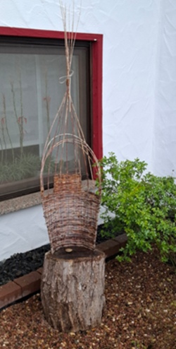 Deko-Gartenstuhl aus Weiden