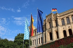 Landtag und Zoo Hannover