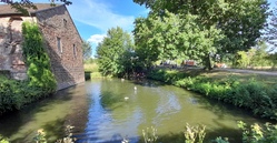 Modellbootfahren am Schloßteich Rodenberg