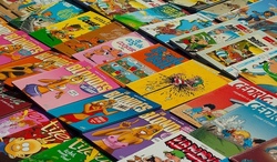 Kinder-Flohmarkt im Innenhof